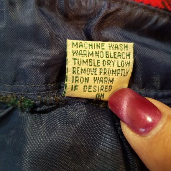 Vintage St. John’s Bay Men's Red Plaid Lightweight Acrylic Jacket Size XL Tall - Picture 9 of 9